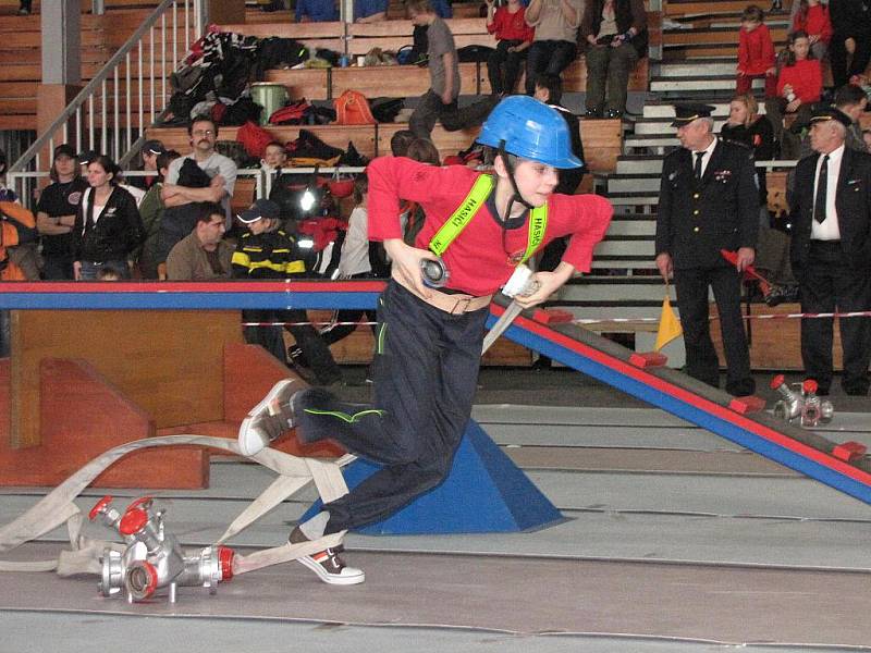 Halová soutěž mladých hasičů v Havířově