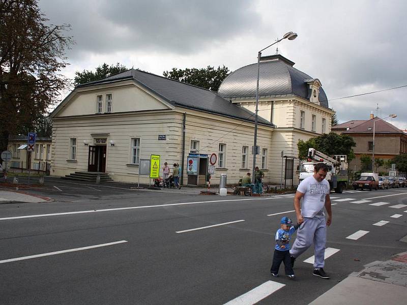 V Českém Těšíně slavnostně otevřeli po rekonstrukci objekt Kulturního a společenského střediska Střelnice