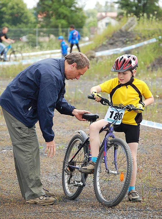 Desítky závodníků z řad dětí, mládežníků i dospělých se v sobotu odpoledne postavily na start tradičního závodu Shimano cup