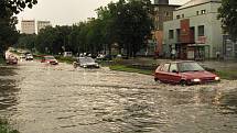 Přívalový déšť zaplavil některé ulice v Havířově