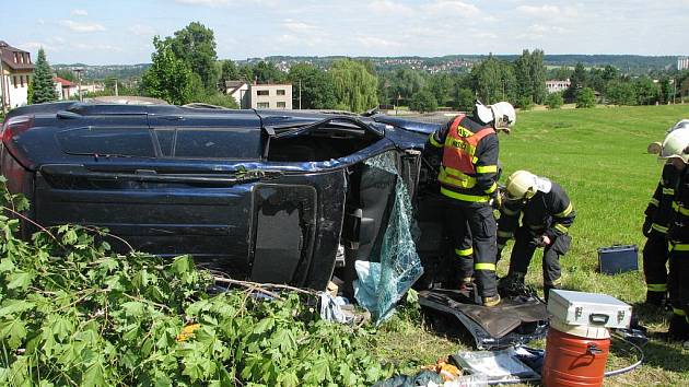Fotogalerie: Vážná nehoda v Šenově - Frýdecko-místecký a třinecký deník