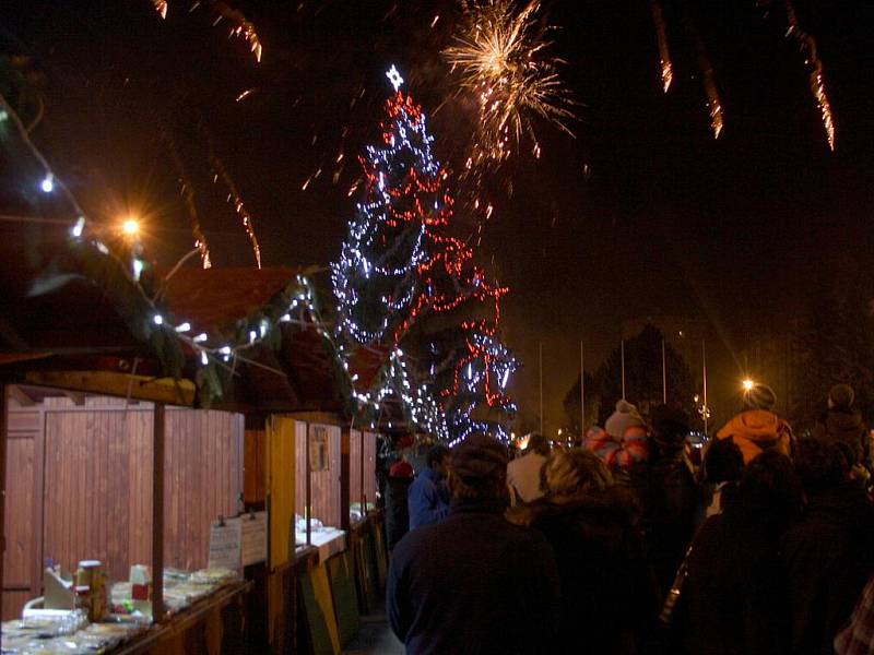 První adventní sobotu byl v Havířově rozsvícen vánoční strom.