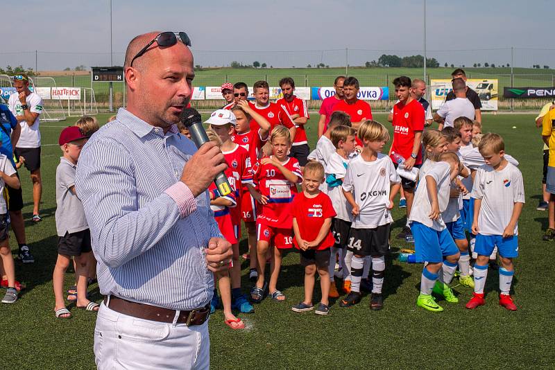 Dvoudenní mezinárodní fotbalový turnaj dětí ročníku 2011 a mladších Moravskoslezský Cup v Kravařích.