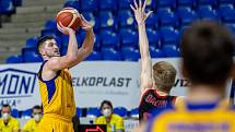 BK Opava-ERA Basketball Nymburk 74:99