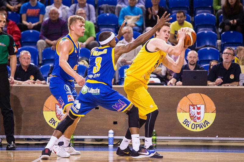 BK Opava – Ústí nad Labem 93:60