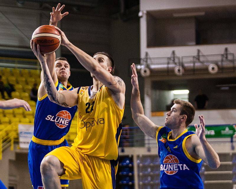 BK Opava – Sluneta Ústí nad Labem 84:73