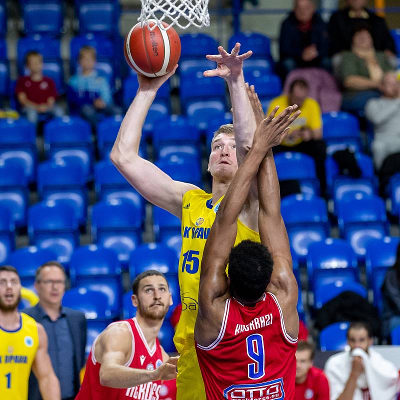 BK Opava - New Heroes Den Bosch 88:72