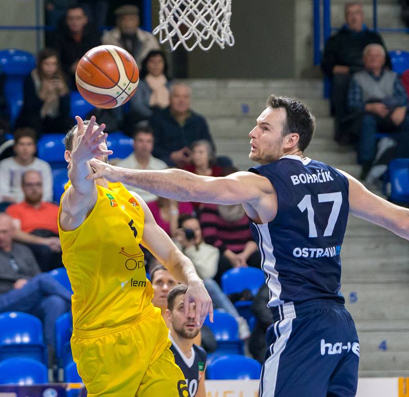 BK Opava – NH Ostrava 111:78