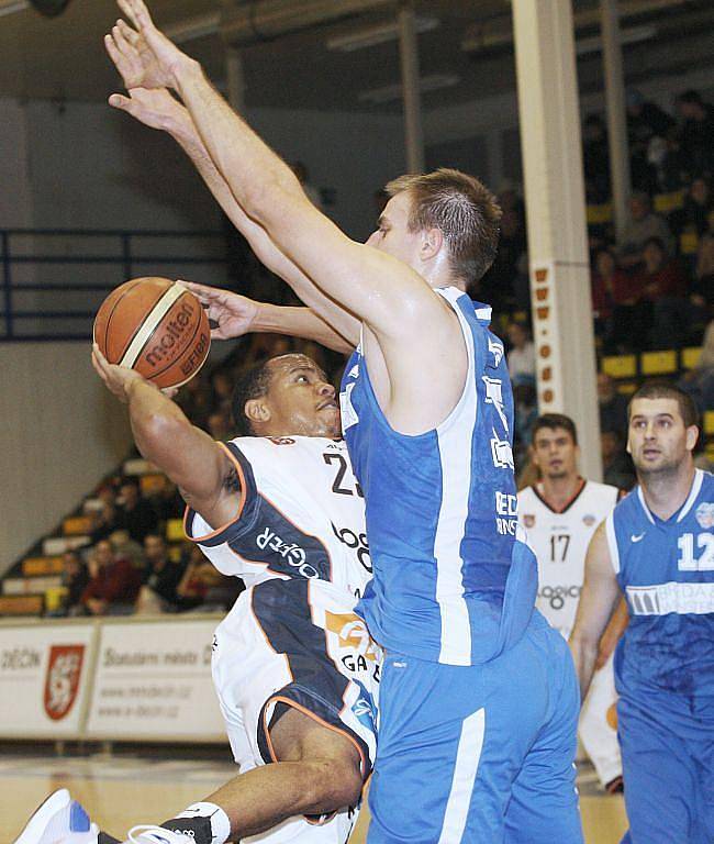 BK Děčín - BK Opava 82:76