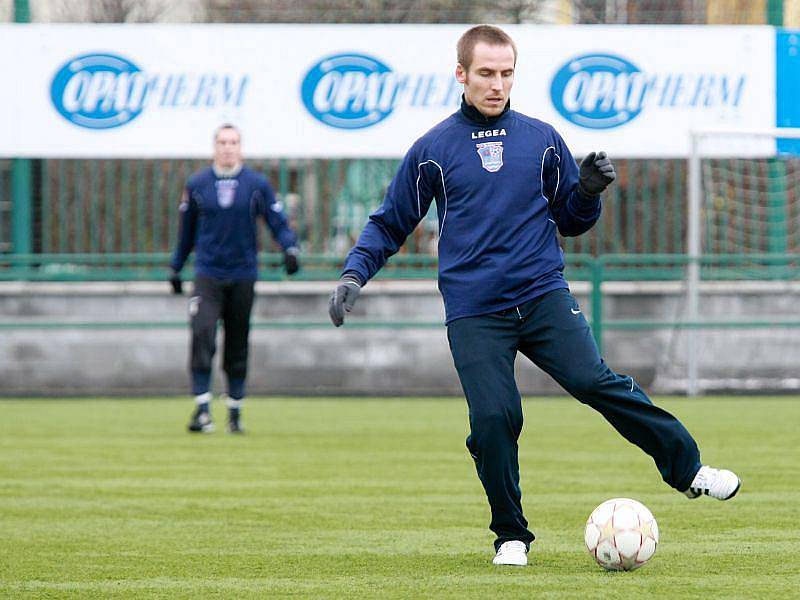 Miroslav Matušovič vybojoval s Baníkem titul, se Spartou si dokonce zahrál Ligu mistrů. Nyní je ale třicetiletý fotbalista už půl roku bez angažmá a trénuje a hraje za divizní Havířov.