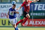 FORTUNA:LIGA Mladá Boleslav – SFC Opava 6:1 (3:1), na snímku Lukáš Pauschek (FK Mladá Boleslav) a Marko Radič (SFC Opava).