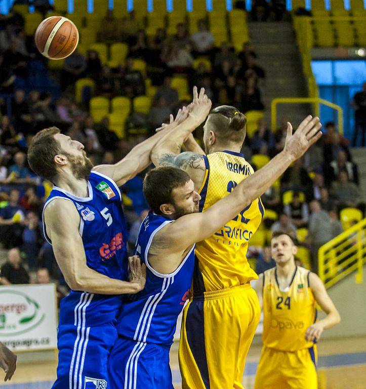 BK Opava – NH Ostrava 67:60