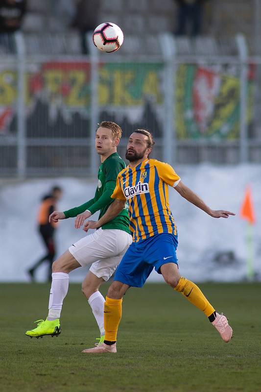 Jablonec nad Nisou - Zápas fotbalové FORTUNA:LIGY mezi FK Jablonec a SFC Opava 17. února 2019. Pavel Zavadil (SFC Opava).