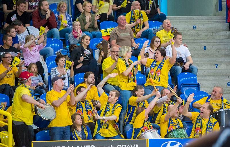 BK Opava - ČEZ Basketball Nymburk 80:76