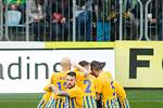 Opava - Zápas 13. kola fotbalové FORTUNA:LIGY mezi SFC Opava a 1. FK Příbram 27. října 2018. Opava gól, radost.