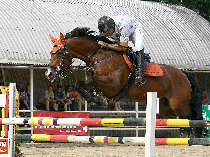 Třetí místo v hlavní soutěži obsadil domácí Milan Klár s Vendy 3.