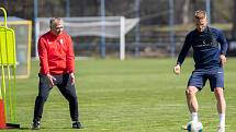 Fotbalisté Slezského FC po šesti týdnech individuální přípravy začínají trénovat společně.