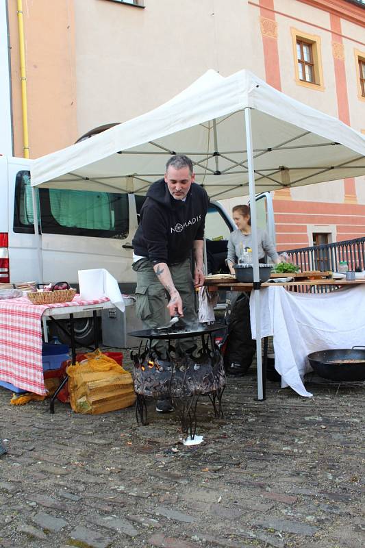 Další břehy nabídly speciality židovské kuchyně i košer vína