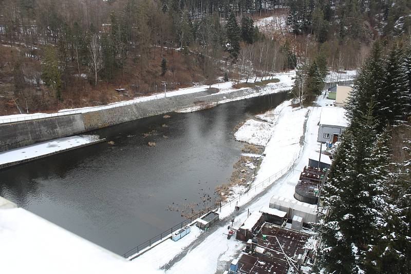 Kružberská přehrada a okolí.