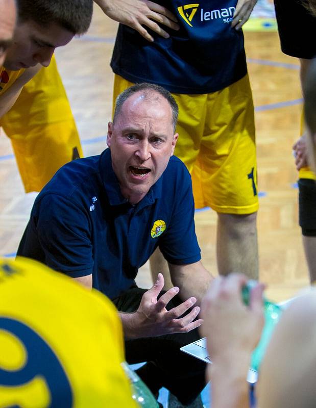 BK Opava – BK JIP Pardubice 67:88