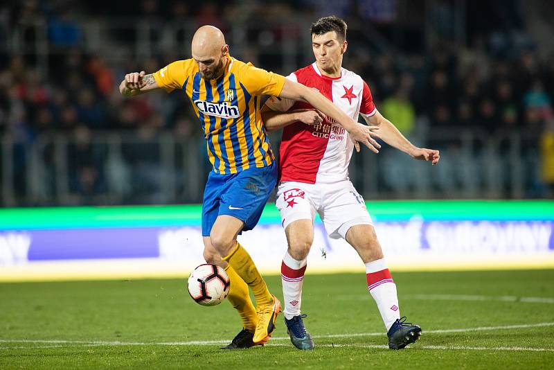 Opava - Zápas 17. kola FORTUNA:LIGY mezi SFC Opava a SK Slavia Praha 3. prosince 2018 na Městském stadionu v Opavě. Tomáš Smola (SFC Opava).