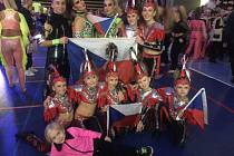 Mistrovství světa Disco dance se před pár dny konalo ve švédském Örebru. Z celé České republiky se jej zúčastnilo pouze jedenáct tanečníků, z toho osm jich bylo z opavské školy Dance4Life.