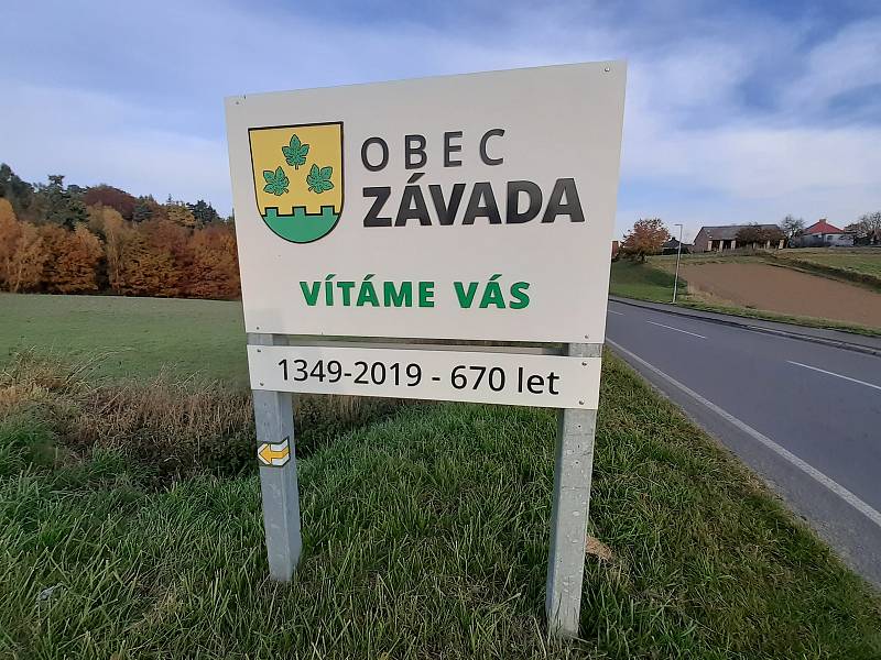 Obec Závada.