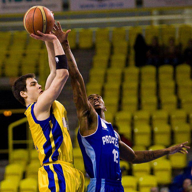 BK Breda & Weinstein Opava - BK Prostějov 67:82