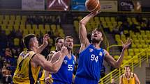 BK Opava – USK Praha 80:62