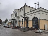 Opravená budova nádraží Opava západ. 18. dubna 2023, Opava.