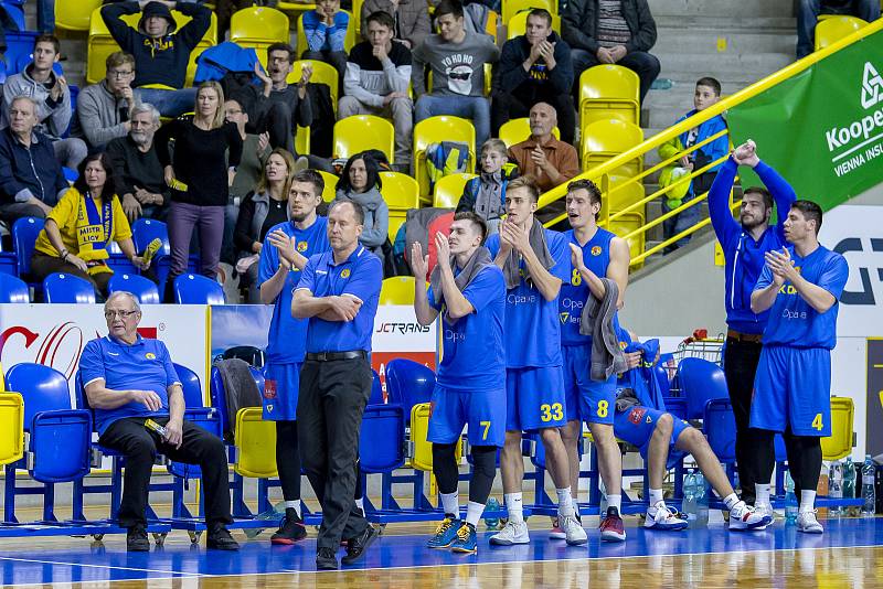 BK Opava - ČEZ Basketball Nymburk 79:81