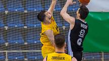 BK Opava - ČEZ Basketball Nymburk 80:76