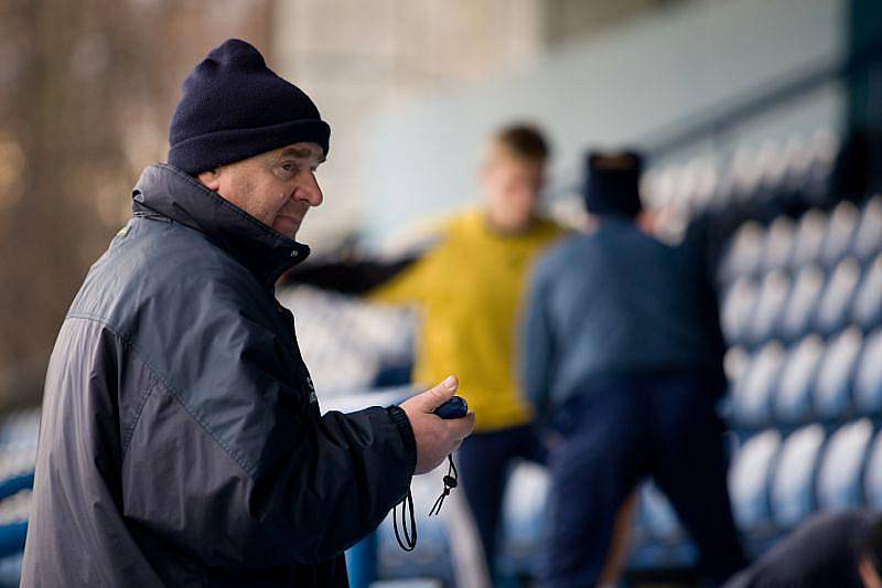 Další týden tvrdého drill mají za sebou opavští fotbalisté. Trenér Josef Mazura s asistentem Janem Pejšou hráče vůbec nešetřili.