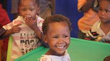 Děti ve škole v namibijském Gobabisu, podporované Evropskou unií.