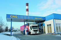 SANTA TRANS v roce 2015 zřídila v Krnově CNG stanici na plnění aut stlačeným zemním plynem. V okrese Bruntál je zatím stále jediná. Další CNG stanice jsou až v okresech Opava a Jeseník.