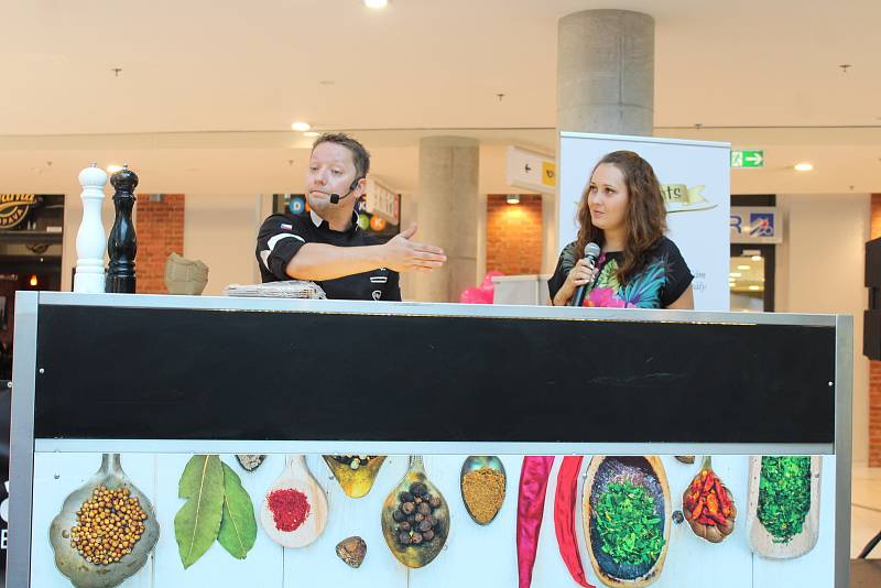 Babí gastrofestival v OC Bredě & Weinstein, 13. zaří 2019 v Opavě.