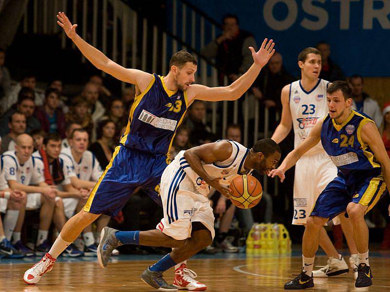 NH Ostrava - BK Breda & Weinstein Opava 89:77