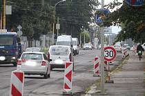 Opravy Těšínské ulice pokračují. 14. září 2023.
