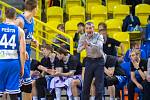 BK Opava – USK Praha 72:57 (24:11, 42:26, 59:44)