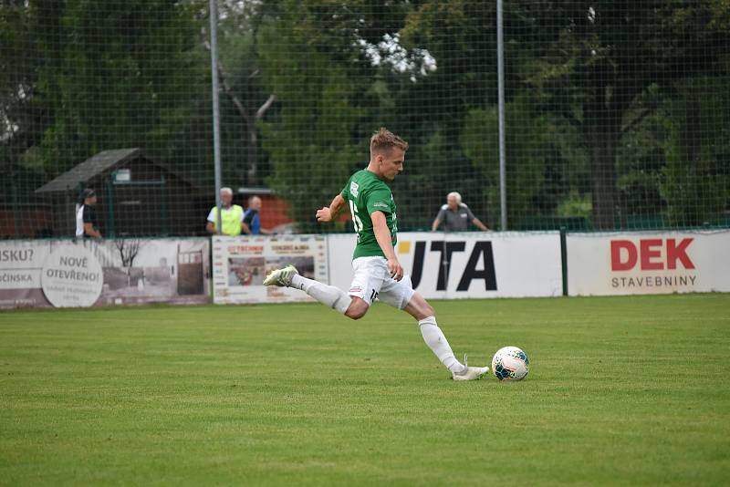 Fotbalisté Hučína porazili Velké Meziříčí. Foto. Štěpánka Czyžová