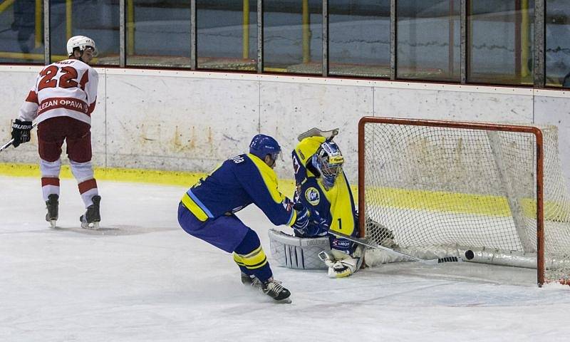 HC Slezan Opava - HC Zubr Přerov 8:4