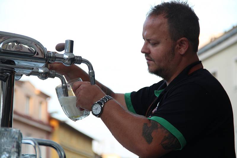 Babí gastro festival v Obchodním centru Breda & Weinstein v Opavě.