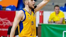 BK Opava-USK Praha 97:82