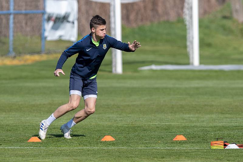 Fotbalisté Slezského FC po šesti týdnech individuální přípravy začínají trénovat společně.