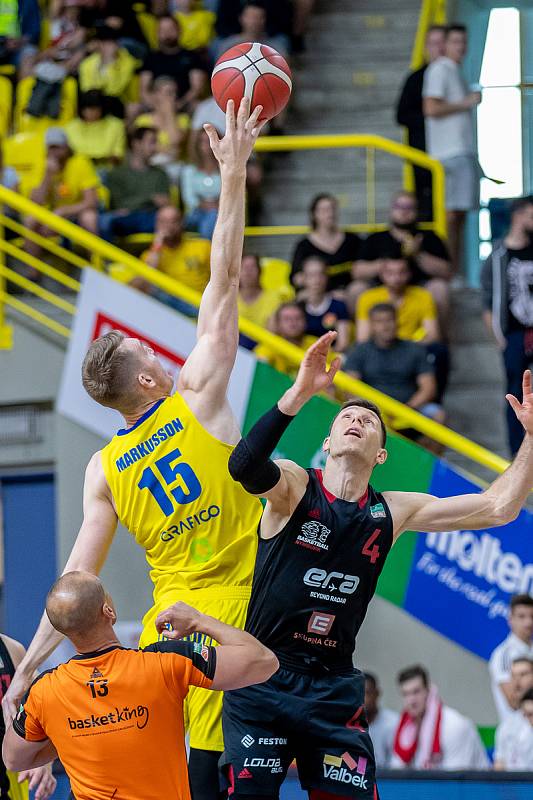 BK Opava - ERA Basketball Nymburk