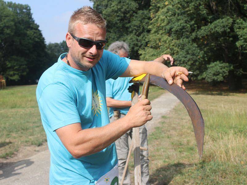 V srpnu se pravidelně v Dobroslavicích koná tzv. Dobroslavické kosení, jehož pátý ročník byl na programu o tomto víkendu.