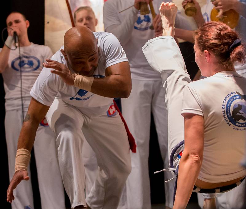 Ukázka bojového umění Capoeira,páskování nových a stávajících členů.Kulturní dům na Rybníčku Opava