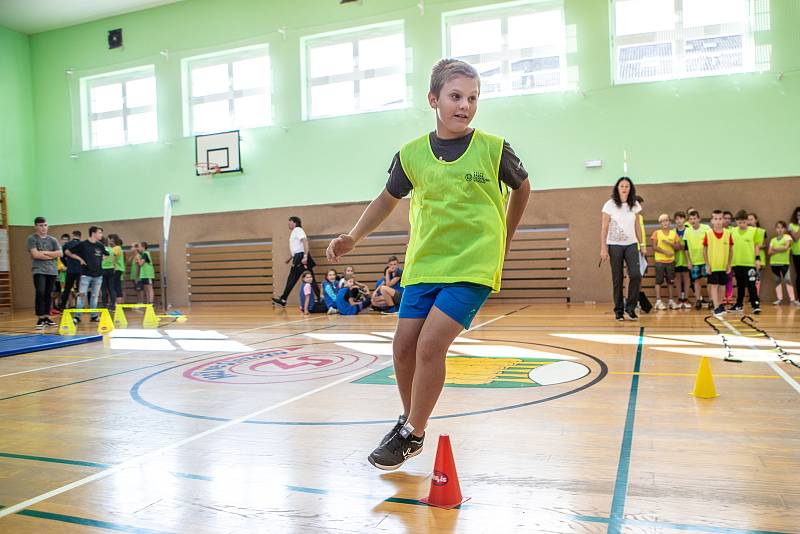 Olympijský trénink s Šárkou Kašpárkovou a Petrem Korbelem na ZŠ Háj ve Slezsku.