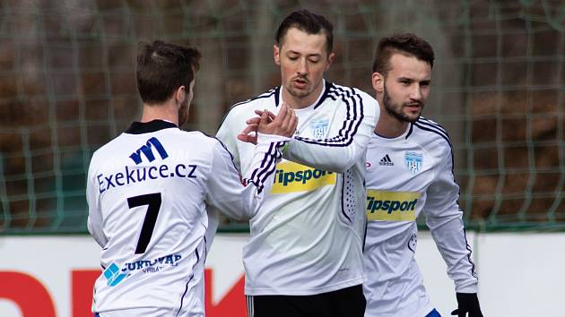 Marián KOVAŘÍK, fotbalový útočník, hájí v jarní části barvy divizního nováčka z Bruntálu.