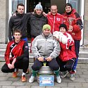 Vítězný tým letošního Heraltického škrpálu – výběr Pšontci (uprostřed ve spodní řadě nejlepší střelec turnaje Marcel Zemborski).